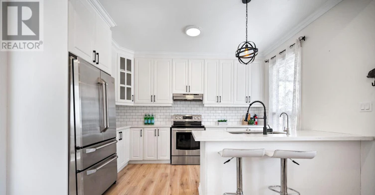 35 Britannia Avenue, Hamilton, ON, L8H 1W5 - 12