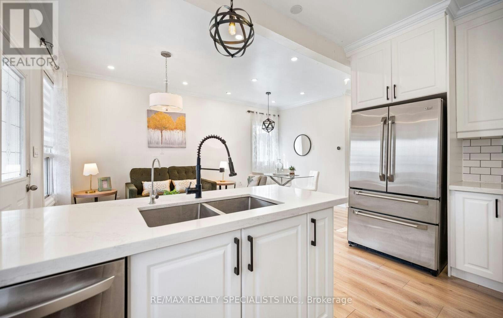 35 Britannia Avenue, Hamilton, ON, L8H 1W5 - 15