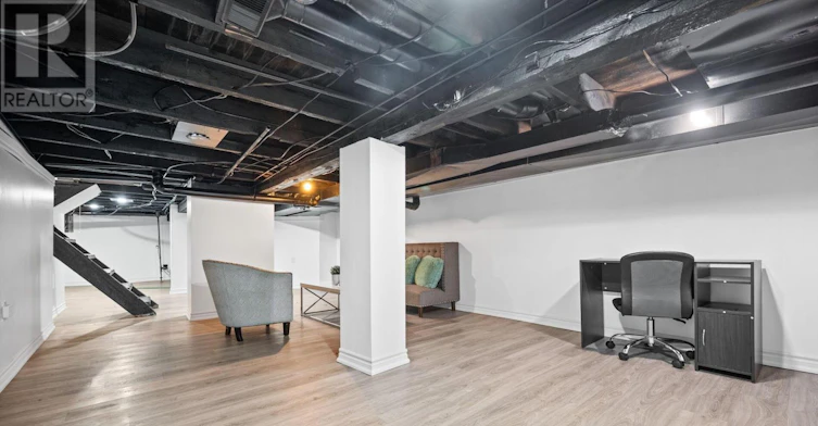 35 Britannia Avenue, Hamilton, ON, L8H 1W5 - 25