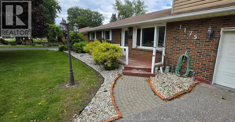 1175 Stuart Boulevard, Lasalle, ON, N9J 1Y3 - 4