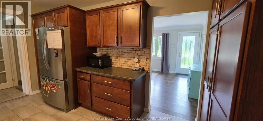 1175 Stuart Boulevard, Lasalle, ON, N9J 1Y3 - 9