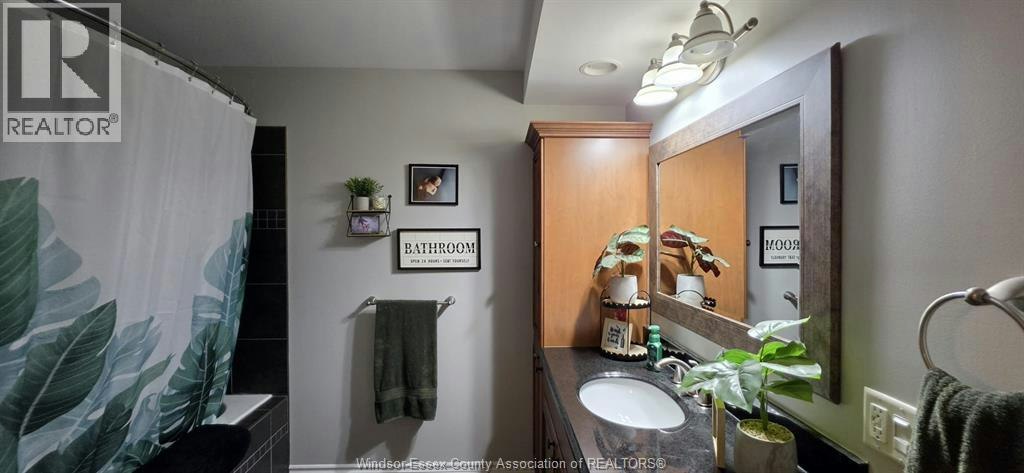 1175 Stuart Boulevard, Lasalle, ON, N9J 1Y3 - 22
