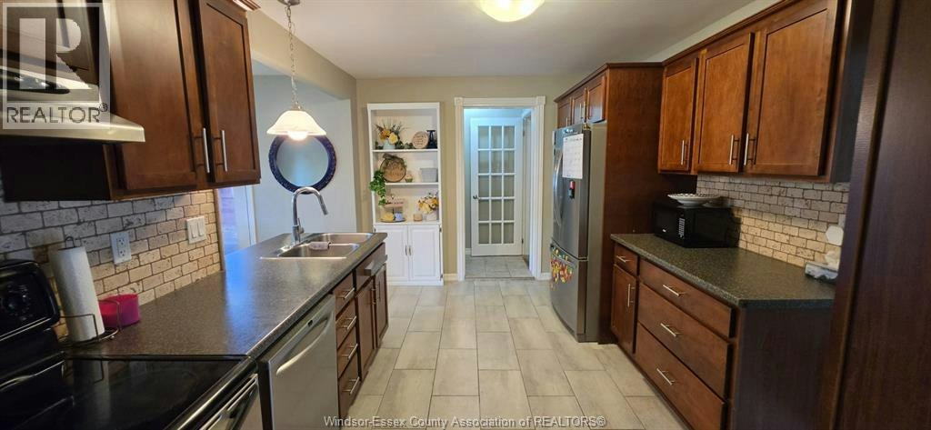 1175 Stuart Boulevard, Lasalle, ON, N9J 1Y3 - 8