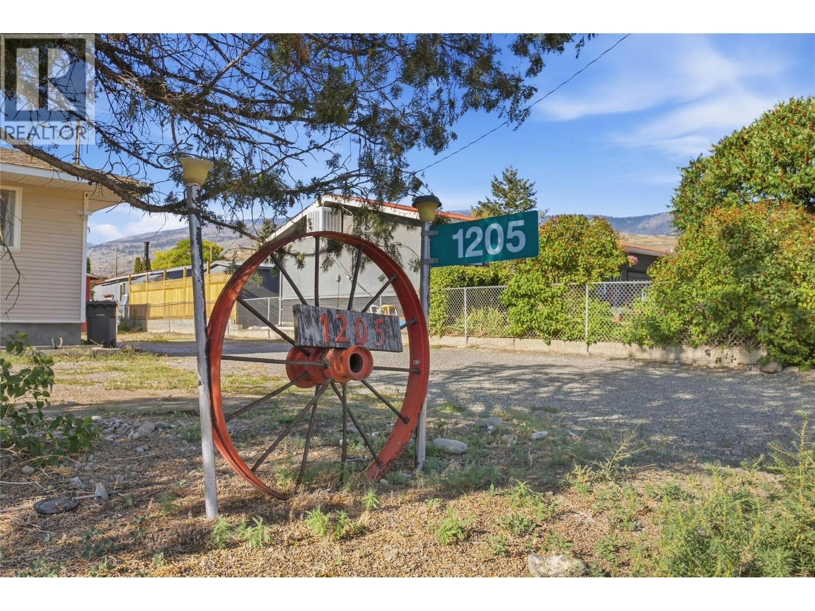 1205 Stage Road, Cache Creek, BC, V0K 1H0 - 26