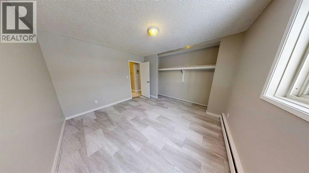 102-9515 100 Avenue, Grande Prairie, AB, T8V 0S8 - 5