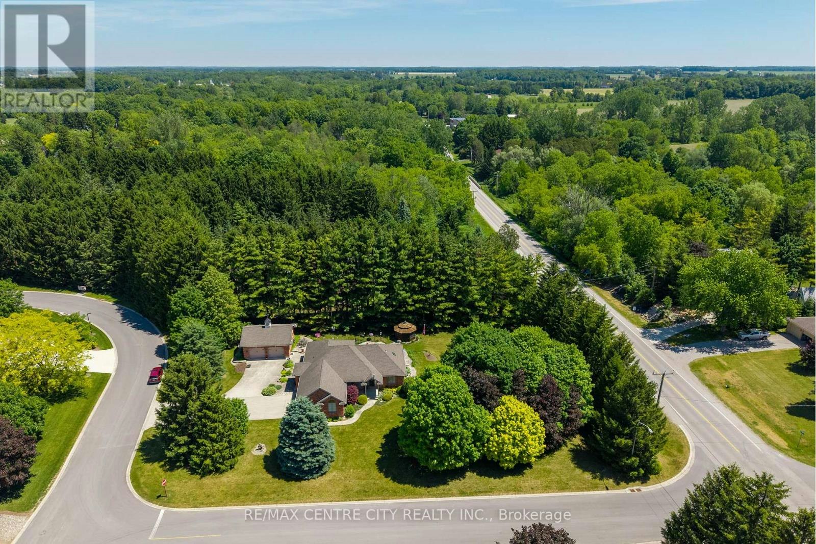 61 Aberdeen Drive, Komoka, ON, N0M 2A0