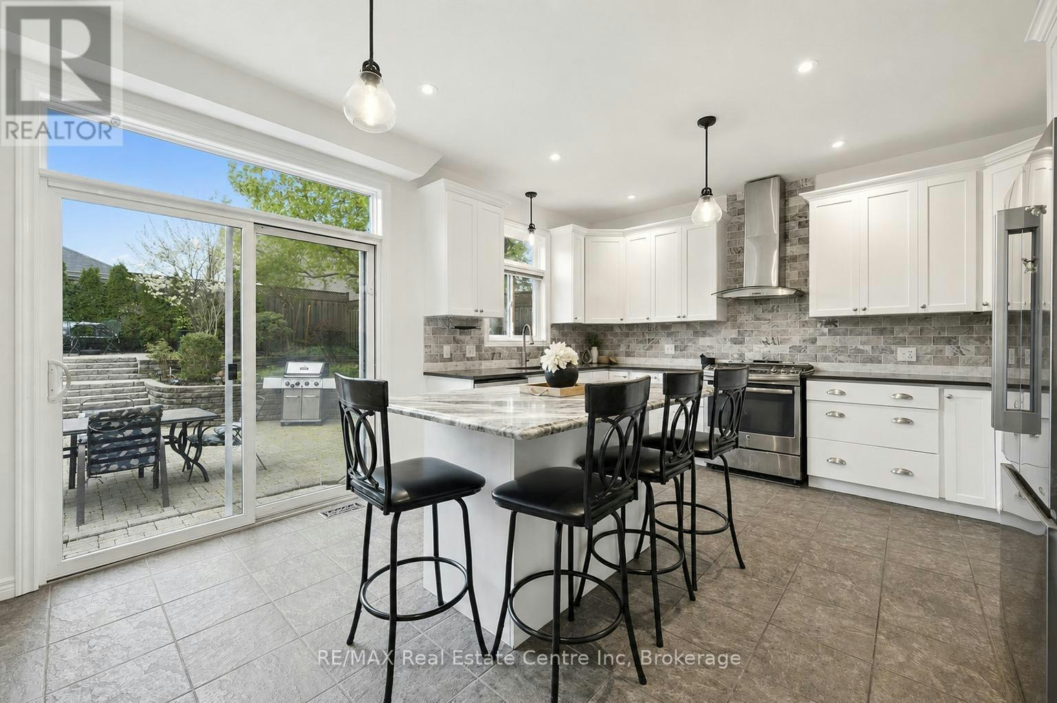 7 Hardy Street, Guelph, ON, N1E 5G4