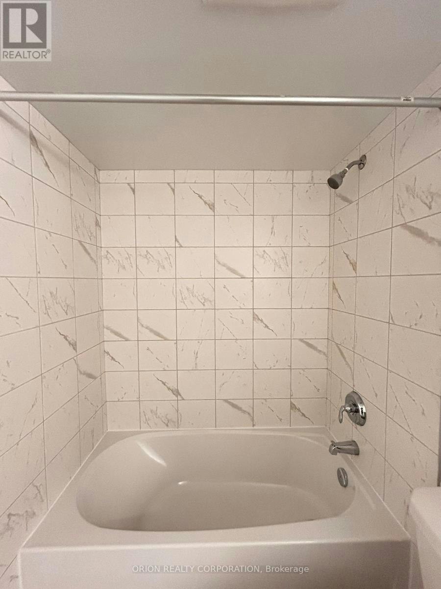 1004-1435 Celebration Drive, Pickering, ON, L1W 0C4 - 9