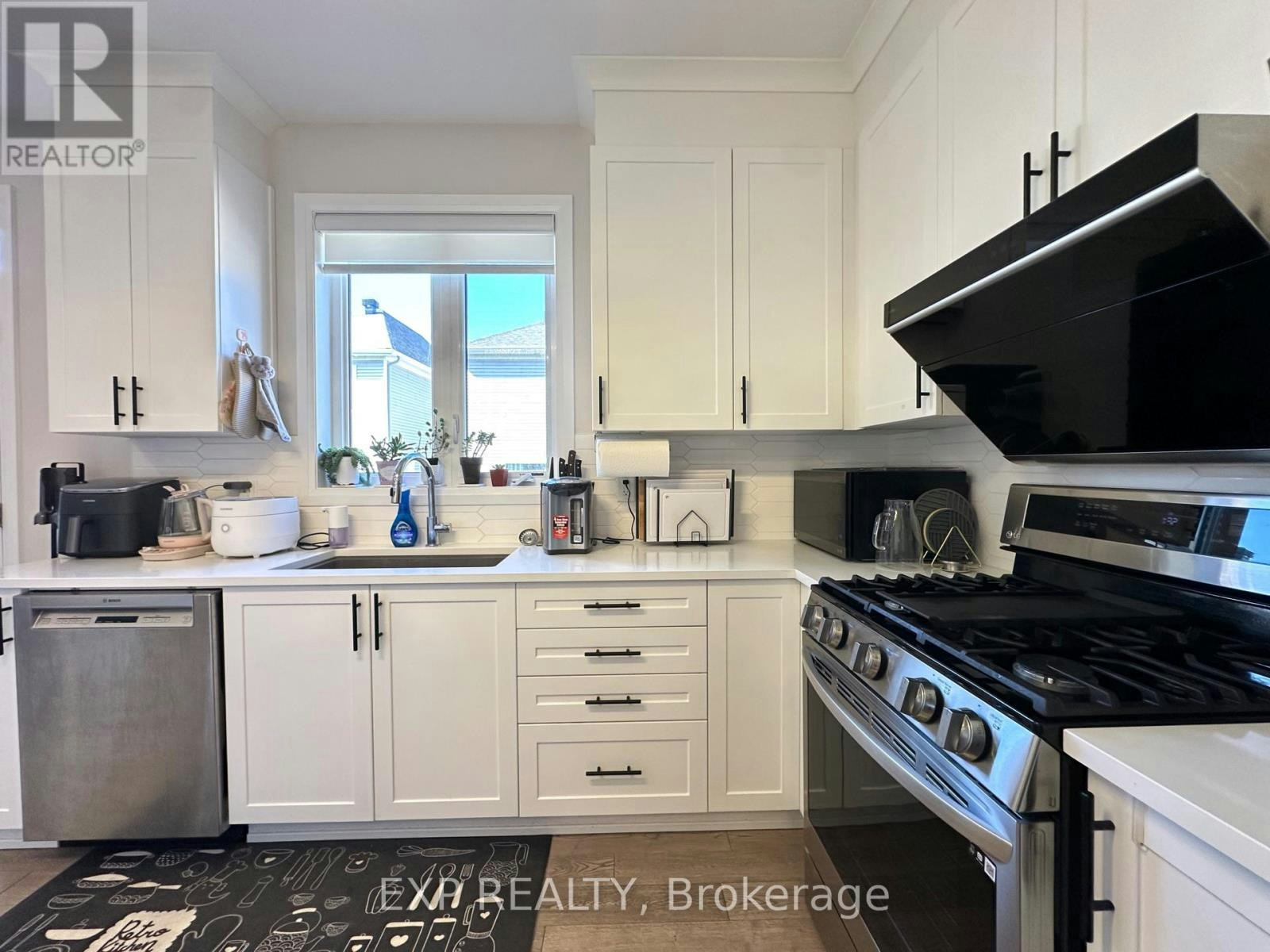 3073 Travertine Way, Manotick, ON, K2J 6W9 - 9