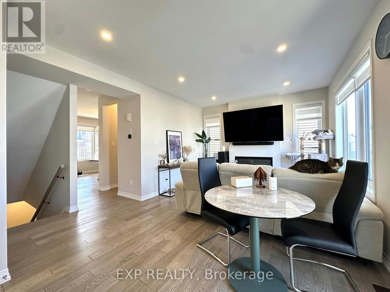 3073 Travertine Way, Manotick, ON, K2J 6W9 - 10