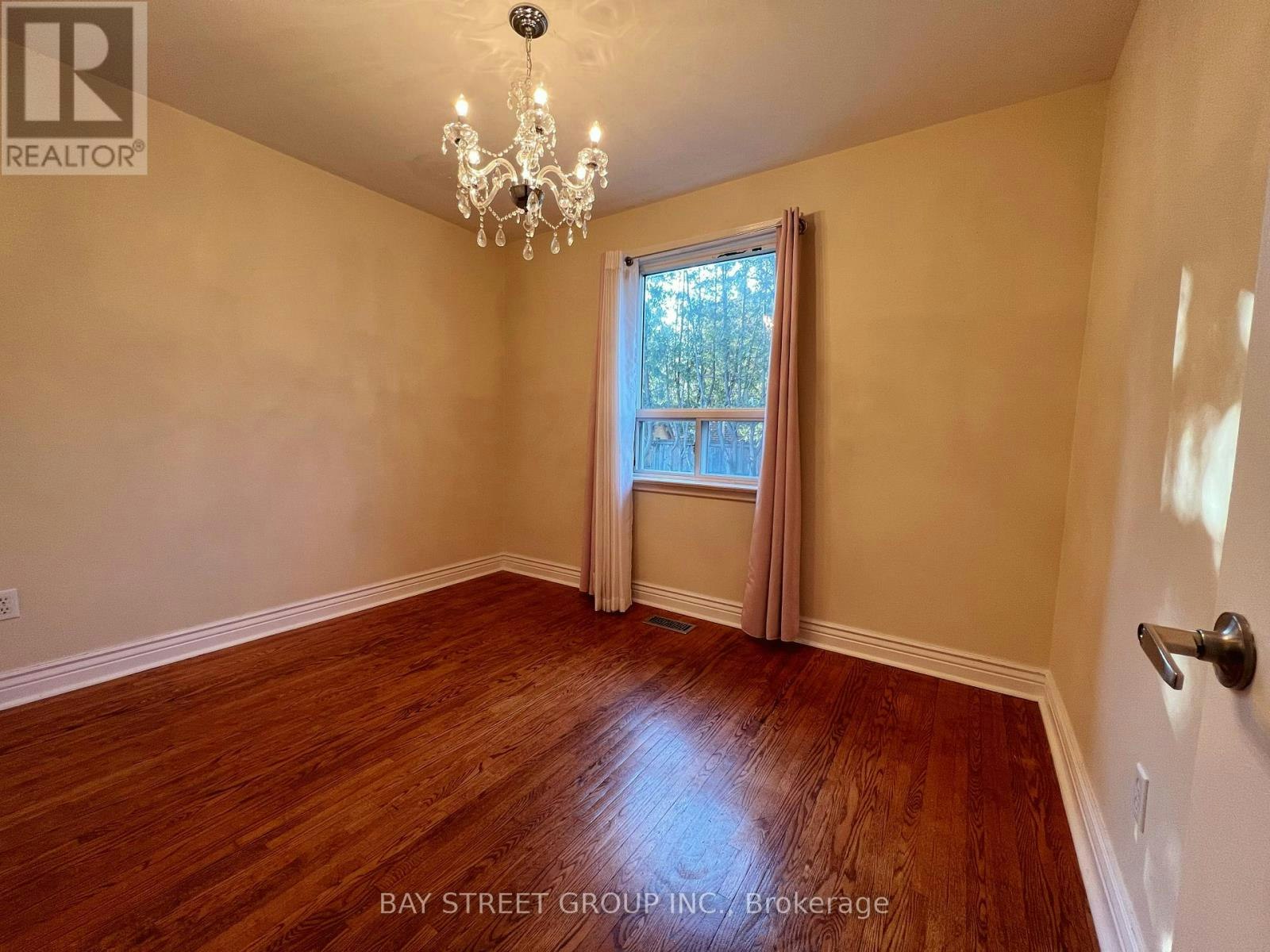 382 Blue Grass Boulevard, Richmond Hill, ON, L4C 3H4 - 5
