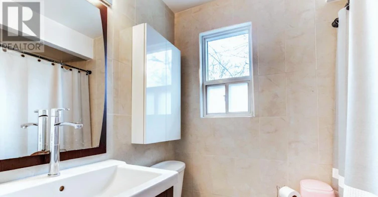 382 Blue Grass Boulevard, Richmond Hill, ON, L4C 3H4 - 7