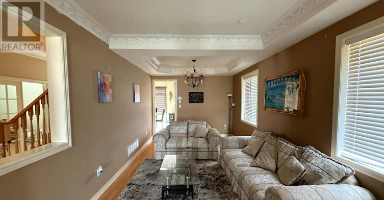 12 Oakhaven Road, Brampton, ON, L6P 2Y3 - 6