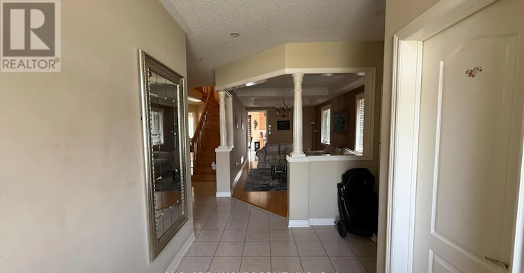 12 Oakhaven Road, Brampton, ON, L6P 2Y3 - 4