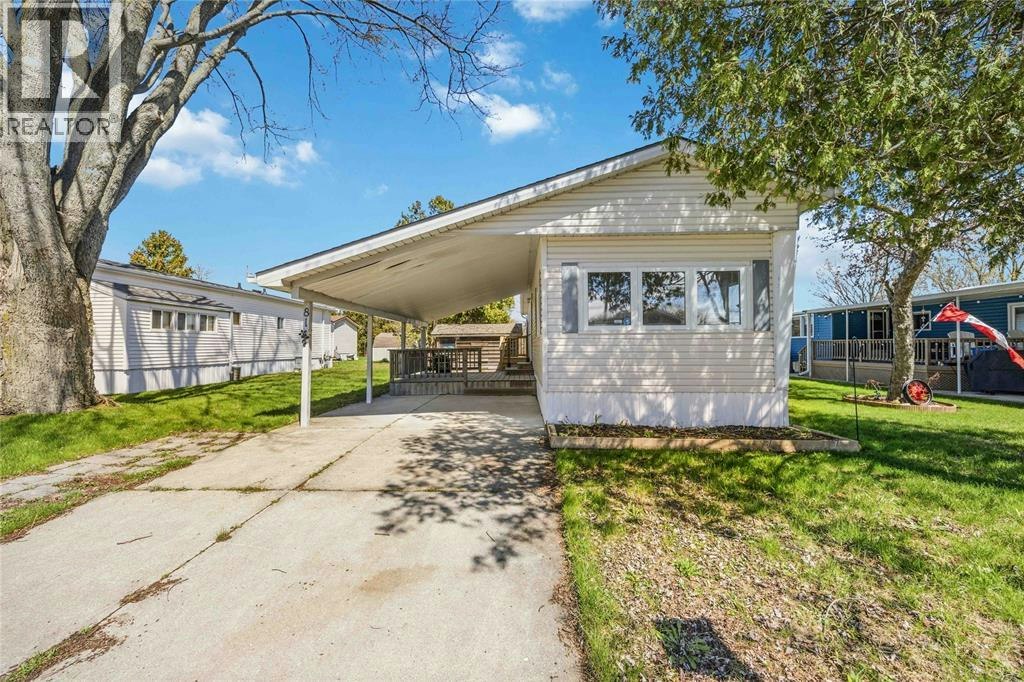 81-1940 London Line, Sarnia, ON, N7W 1B5