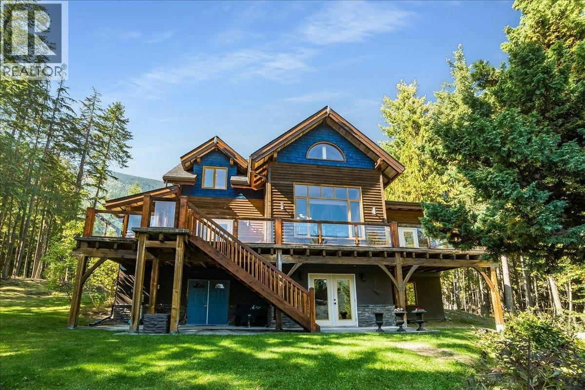 9233 31 Highway, Kaslo, BC, V0G 1M0