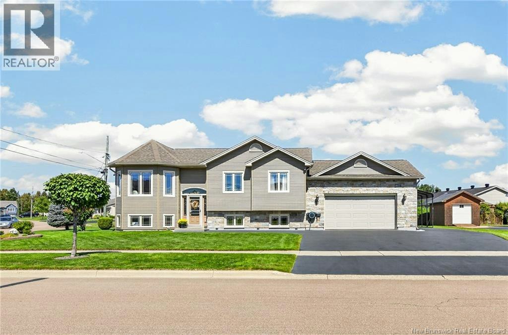 77 Crawford, Moncton, NB, E1G 0H3