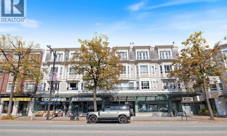 316-2565 W Broadway Street