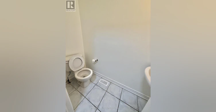 32D Oxford Street, Toronto, ON, M5T 1N9 - 8