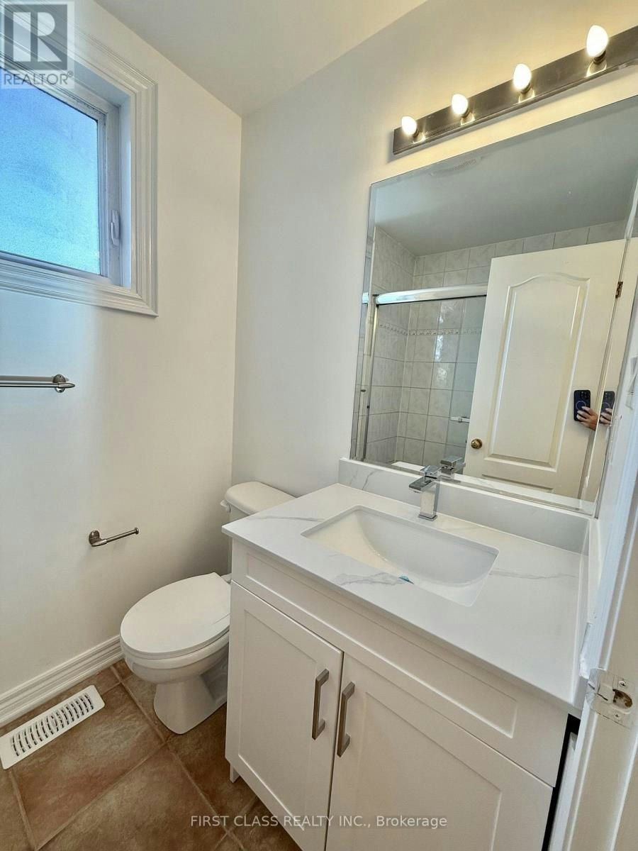 32D Oxford Street, Toronto, ON, M5T 1N9 - 23
