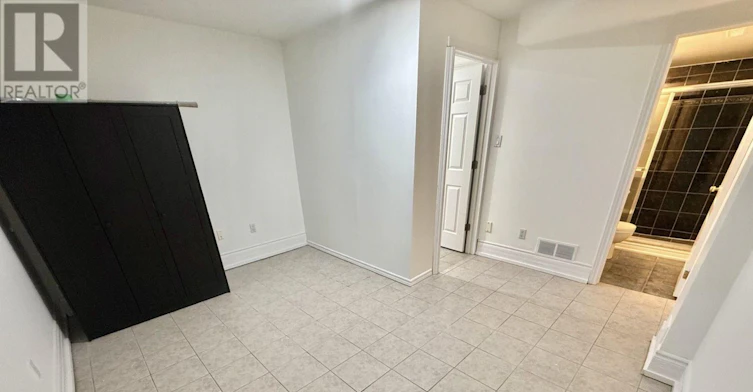 32D Oxford Street, Toronto, ON, M5T 1N9 - 26