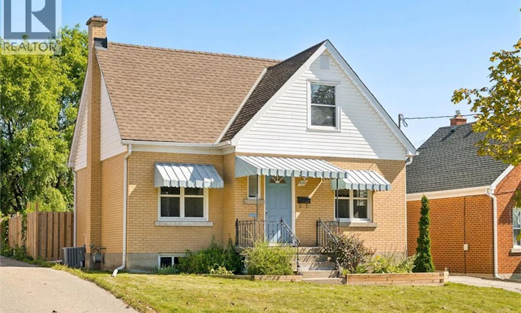 490 East Avenue