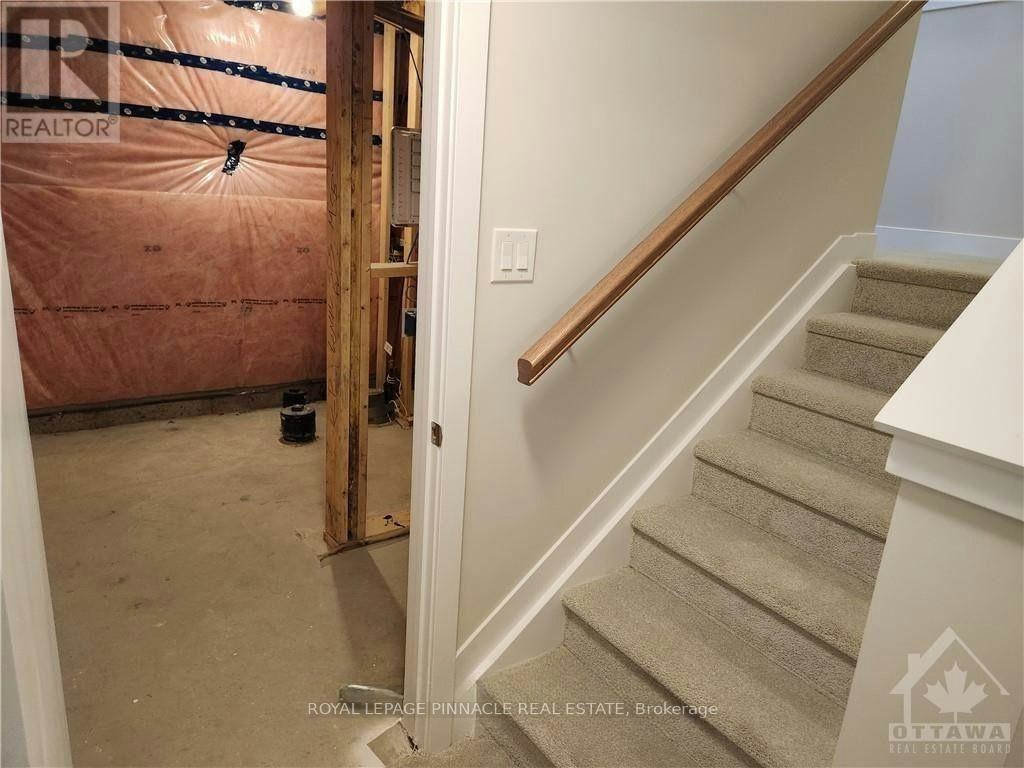 271 Falsetto Street, Ottawa, ON, K1W 0S4 - 20