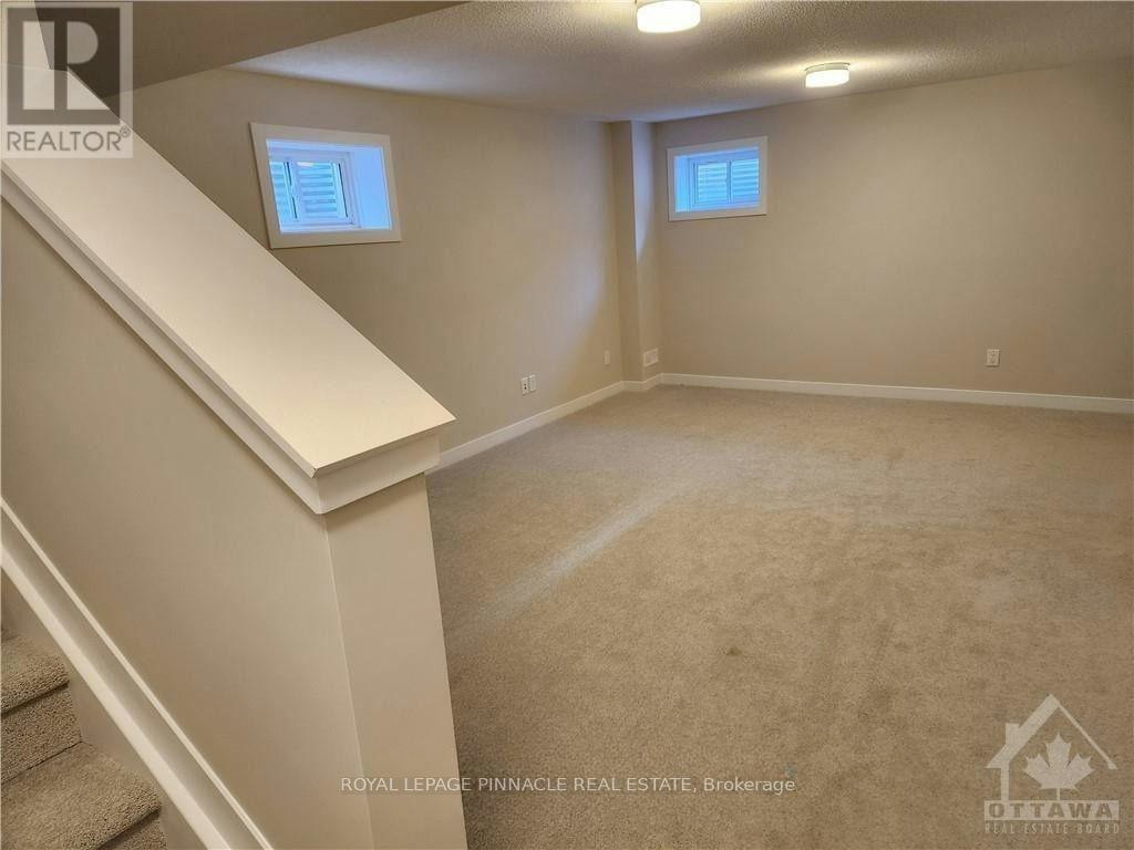 271 Falsetto Street, Ottawa, ON, K1W 0S4 - 21