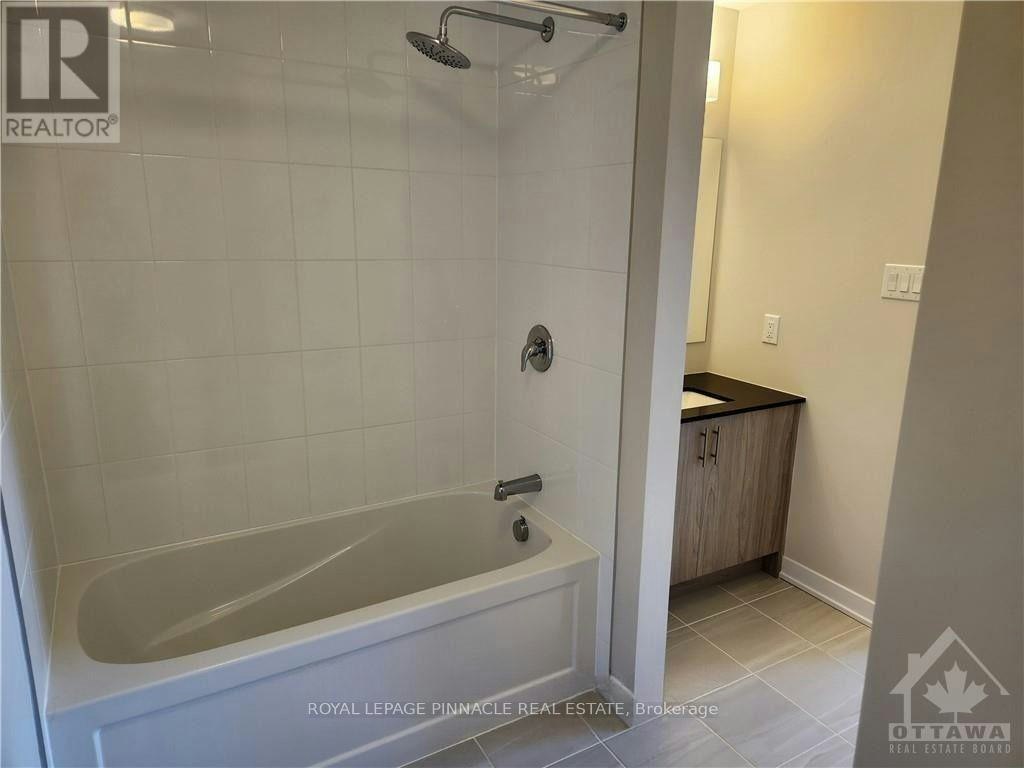 271 Falsetto Street, Ottawa, ON, K1W 0S4 - 14