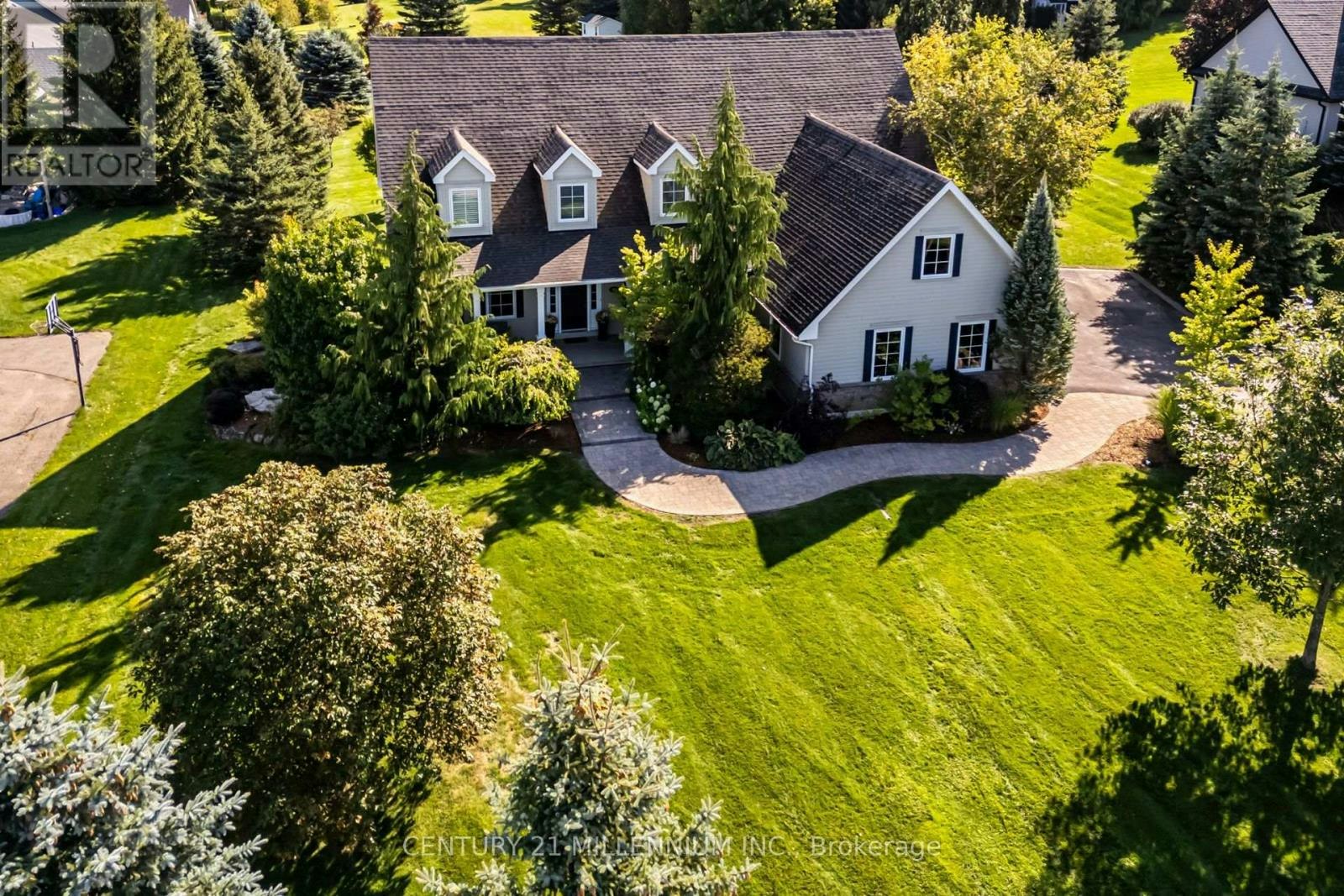 4 Island Lake Road, Mono, ON, L9W 5K6