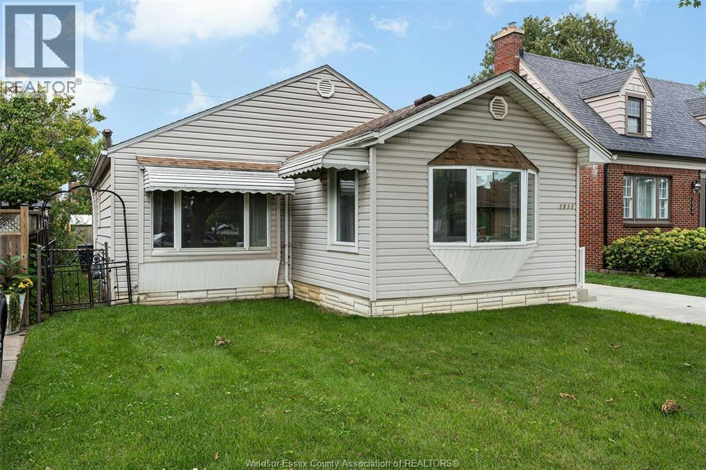2032 Verdun, Windsor, ON, N8W 1P7