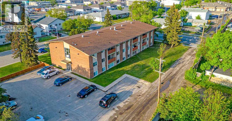 10105 107 Avenue, Grande Prairie, AB, T8V 1M1 - 11