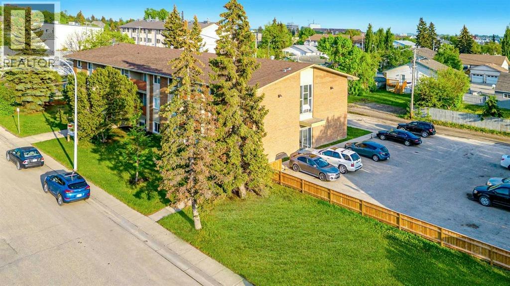 10105 107 Avenue, Grande Prairie, AB, T8V 1M1 - 10