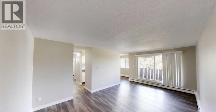 10105 107 Avenue, Grande Prairie, AB, T8V 1M1 - 4