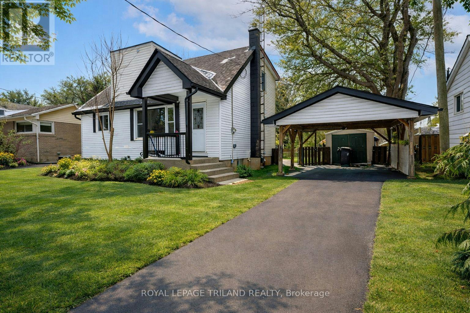 1223 Sunningdale Road E, London, ON, N5X 4B1