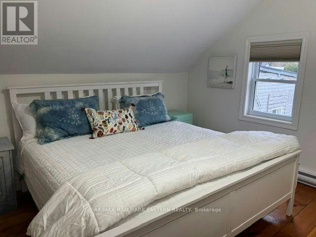 46 Queen Street, Smith-Ennismore-Lakefield, ON, K0L 2H0 - 13