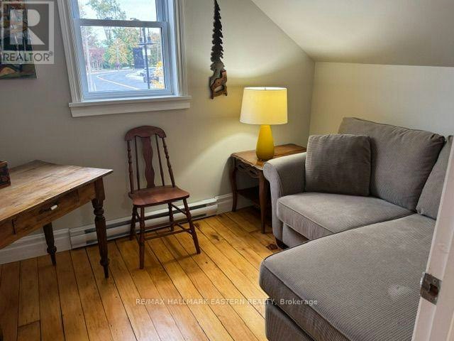 46 Queen Street, Smith-Ennismore-Lakefield, ON, K0L 2H0 - 6