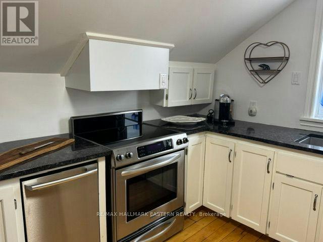 46 Queen Street, Smith-Ennismore-Lakefield, ON, K0L 2H0 - 9