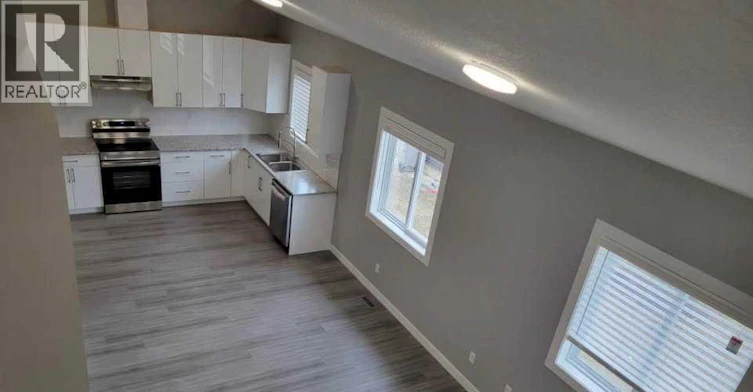 C-9408 103 Avenue, Grande Prairie, AB, T8V 1B5 - 2