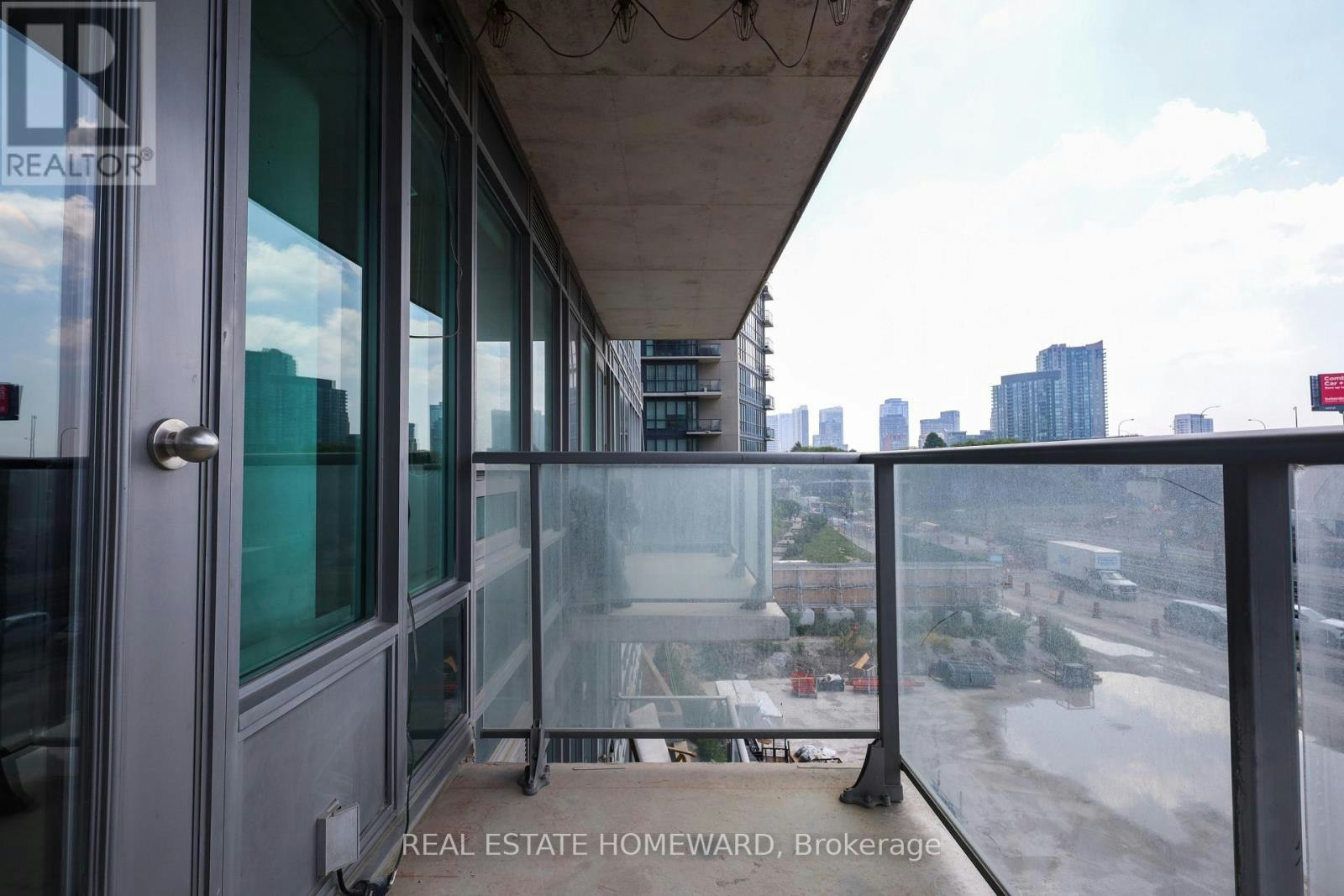313-55 Liberty Street EAST, Toronto, ON, M6K 3P9 - 14
