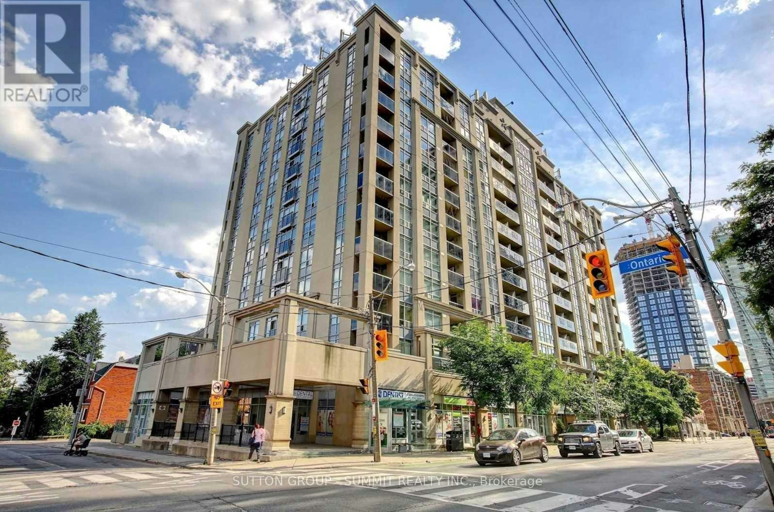 805-225 Wellesley Street E, Toronto, ON, M4X 1X8 - 2
