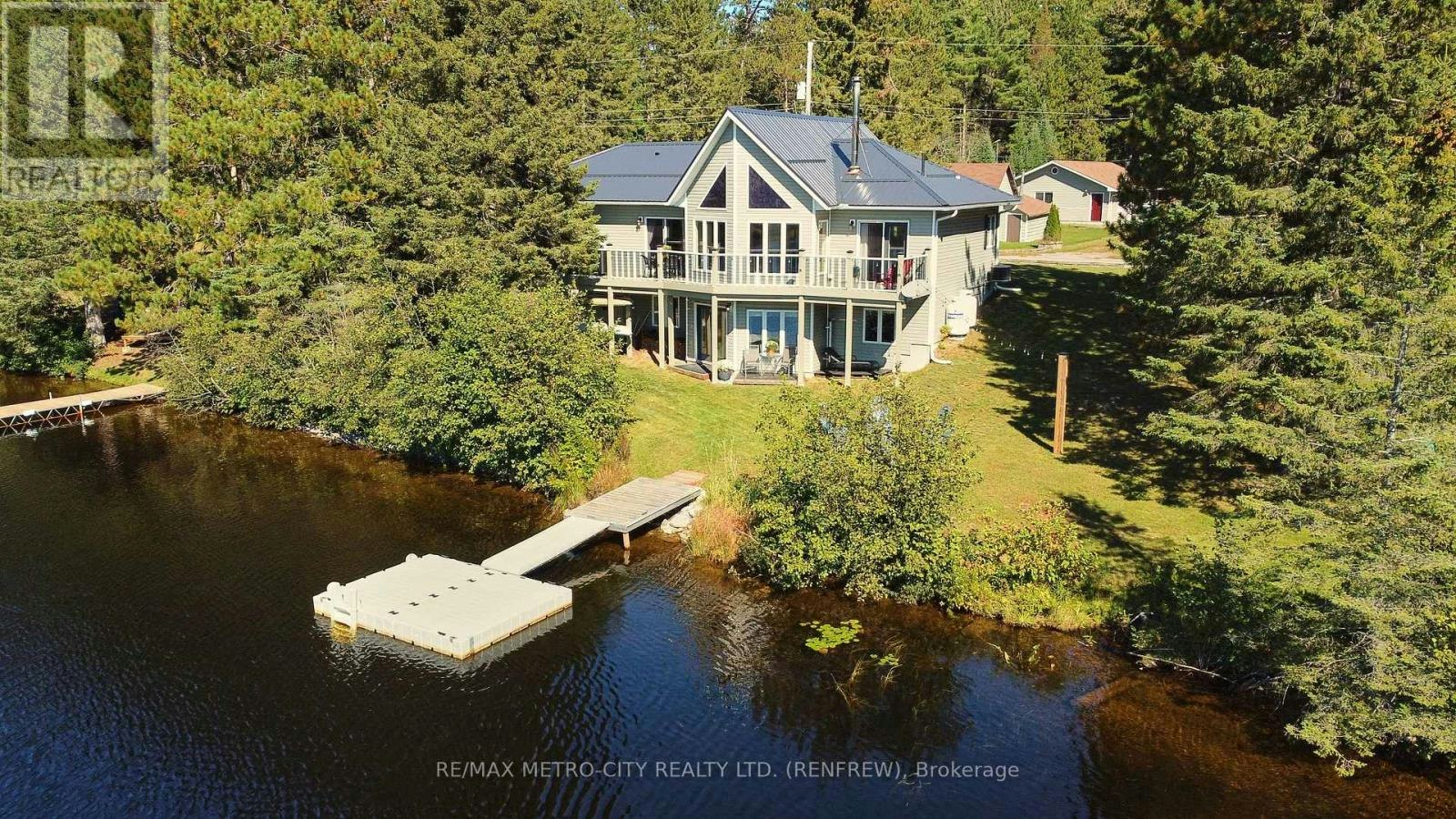 144 Flying Club Road, Greater Madawaska, ON, K0J 2R0