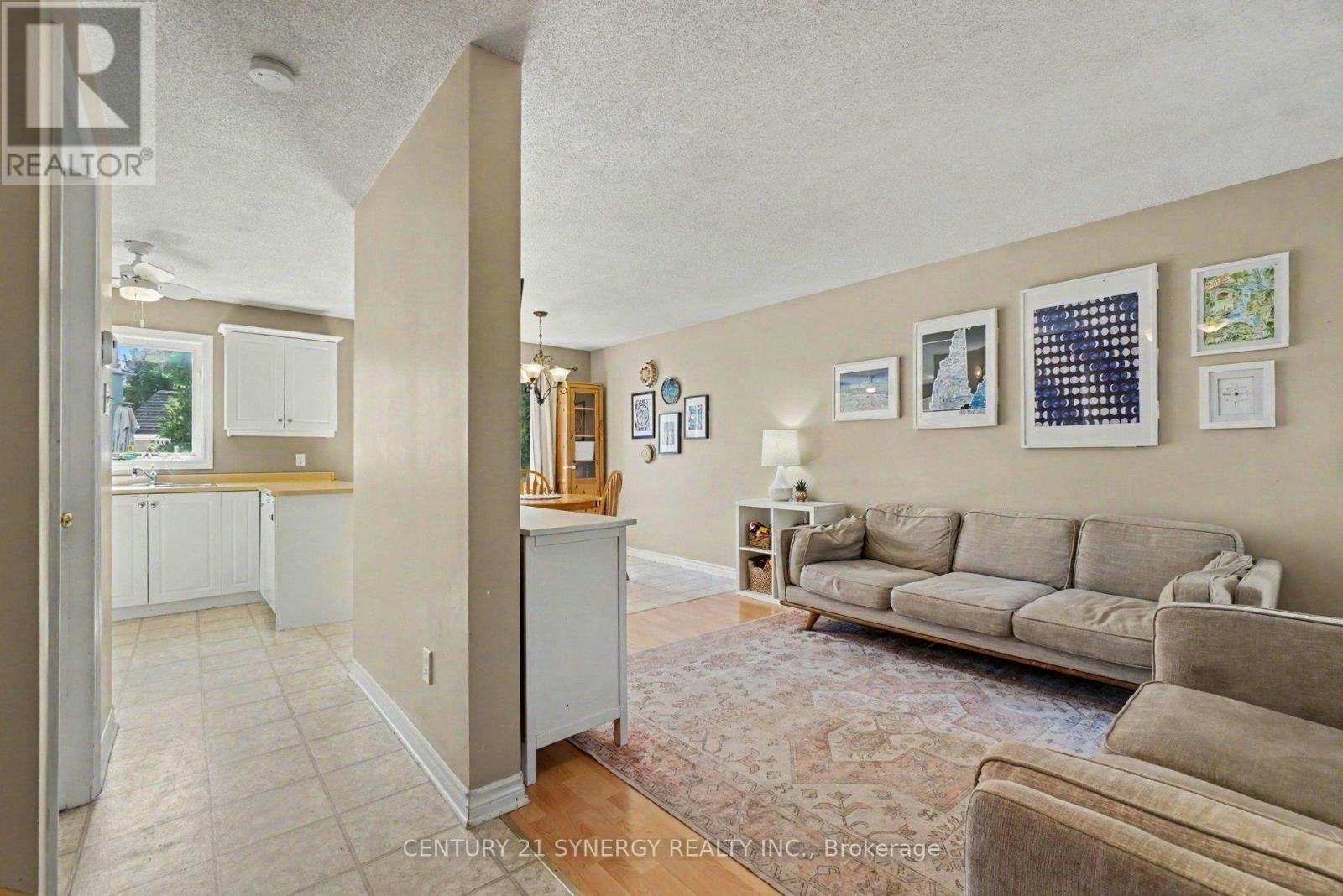 63 Lafleche Boulevard, Casselman, ON, K0A 1M0 - 5