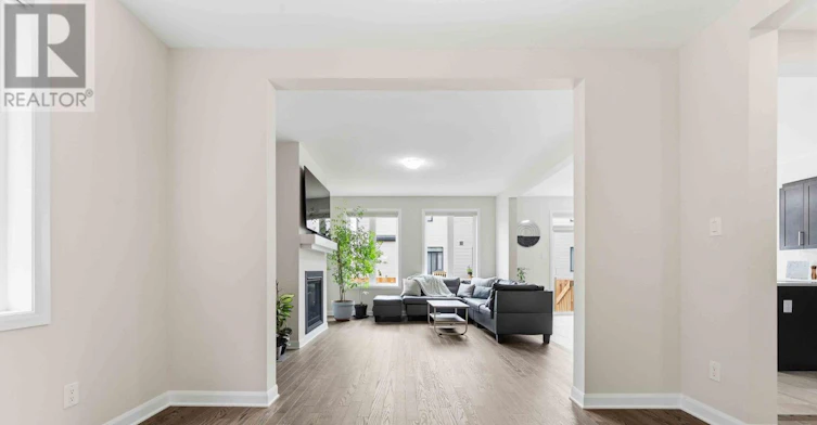 332 Elsie Macgill Walk, Ottawa, ON, K2W 0K7 - 8