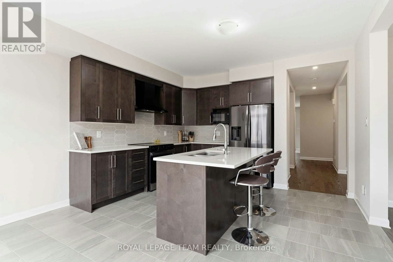 332 Elsie Macgill Walk, Ottawa, ON, K2W 0K7 - 18