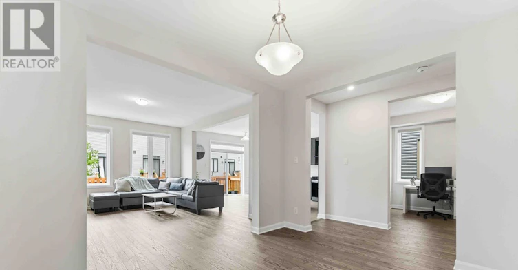 332 Elsie Macgill Walk, Ottawa, ON, K2W 0K7 - 9