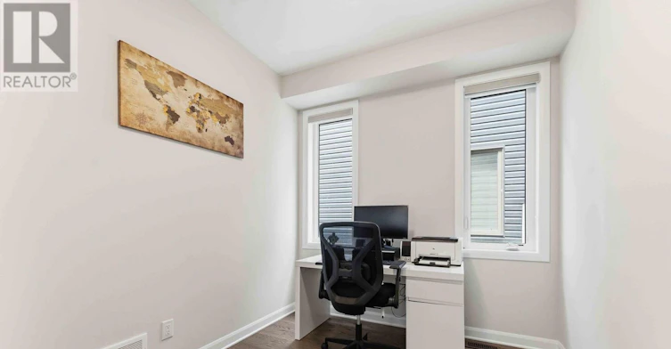 332 Elsie Macgill Walk, Ottawa, ON, K2W 0K7 - 5