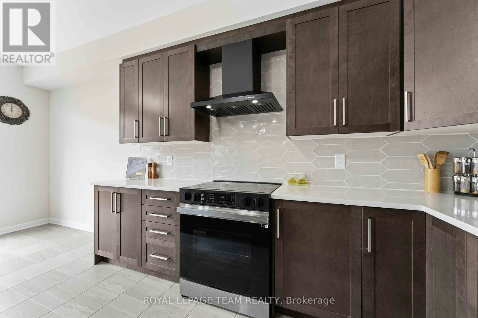332 Elsie Macgill Walk, Ottawa, ON, K2W 0K7 - 14