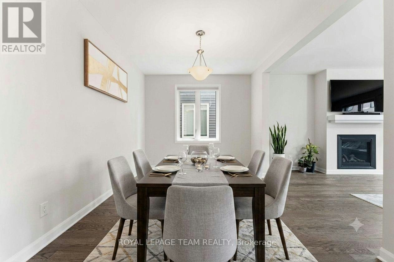 332 Elsie Macgill Walk, Ottawa, ON, K2W 0K7 - 7