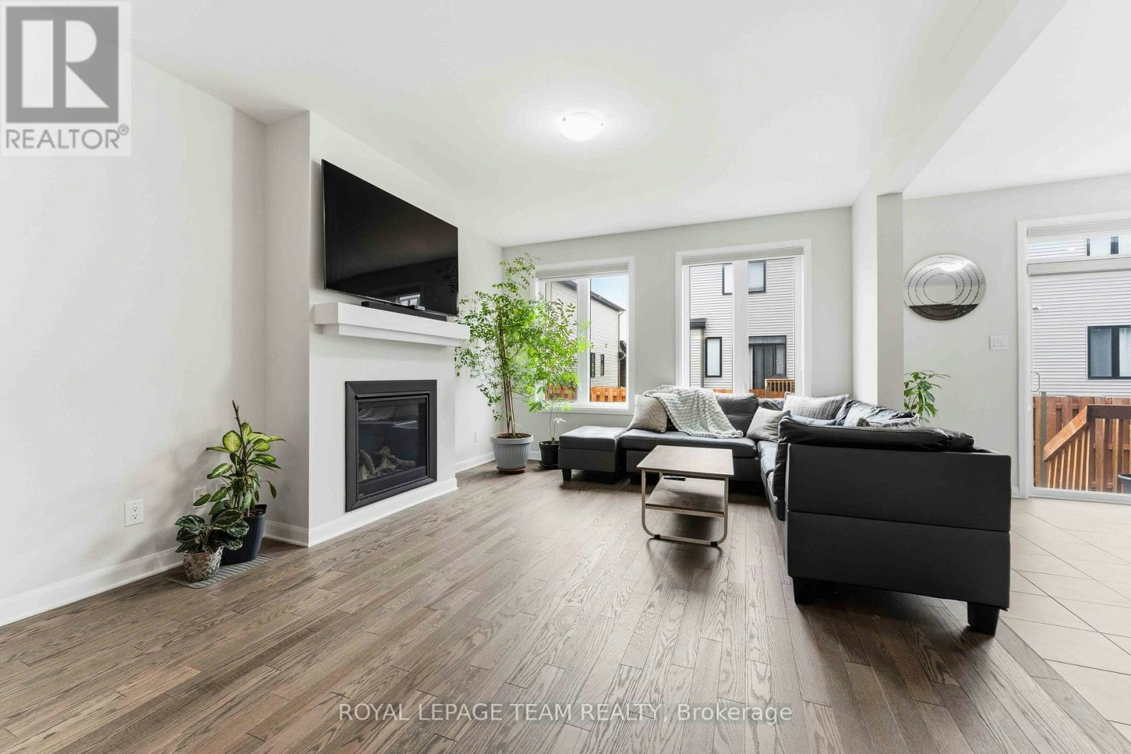 332 Elsie Macgill Walk, Ottawa, ON, K2W 0K7 - 10